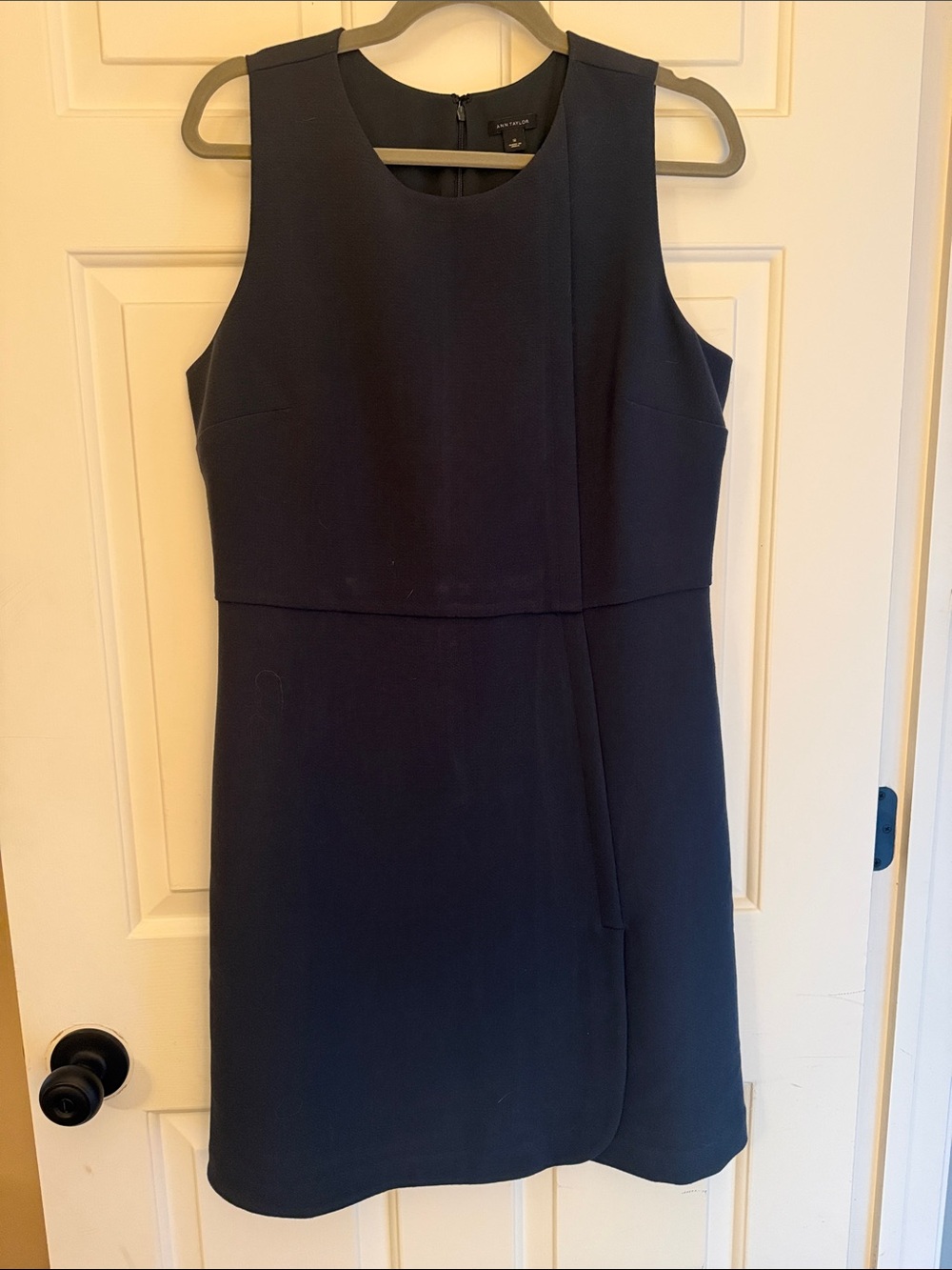 Ann Taylor Navy Sleeveless Midi Sheath Dress